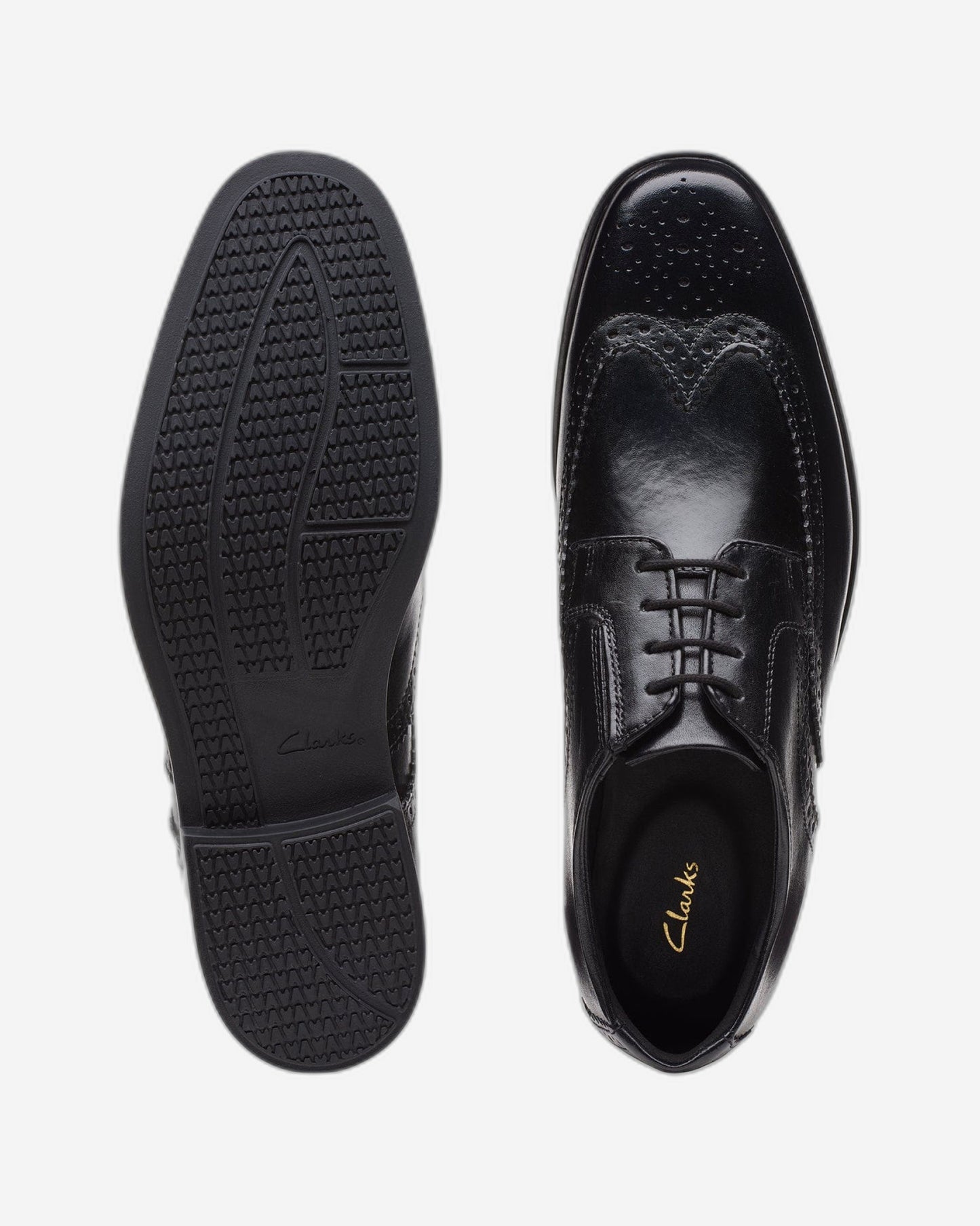 Clarks Howard Wing Shoes (Wide Fit)