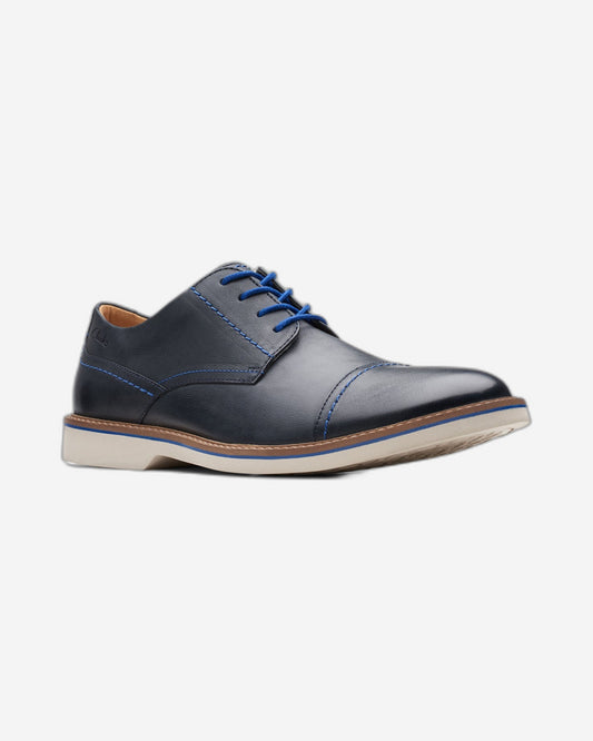 Clarks Atticus Lt Cap (Standard Fit)