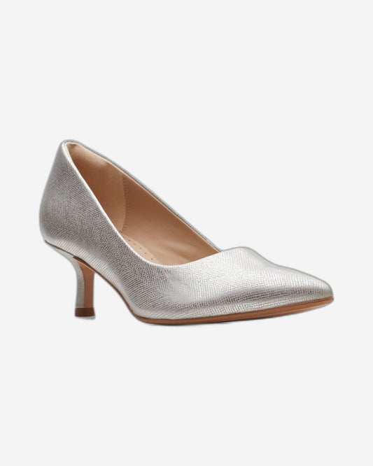Clarks Violet55 Rae Shoes (Wide Fit)