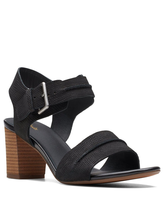 Clarks Karseahi Seam Sandals (Standard Fit)