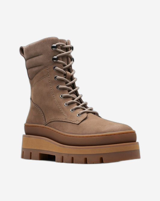 Clarks Orianna2 Hike Boots (Standard Fit)