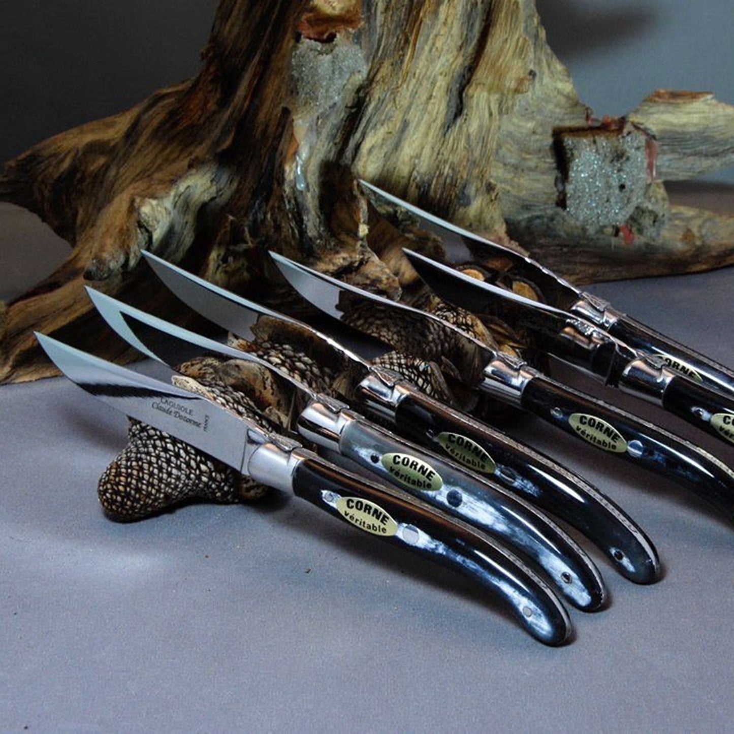Claude Dozorme Laguiole Knife Set With Black Horn Handle And Shiny Bolster - 6 Pieces - 2.60.001.64Mi