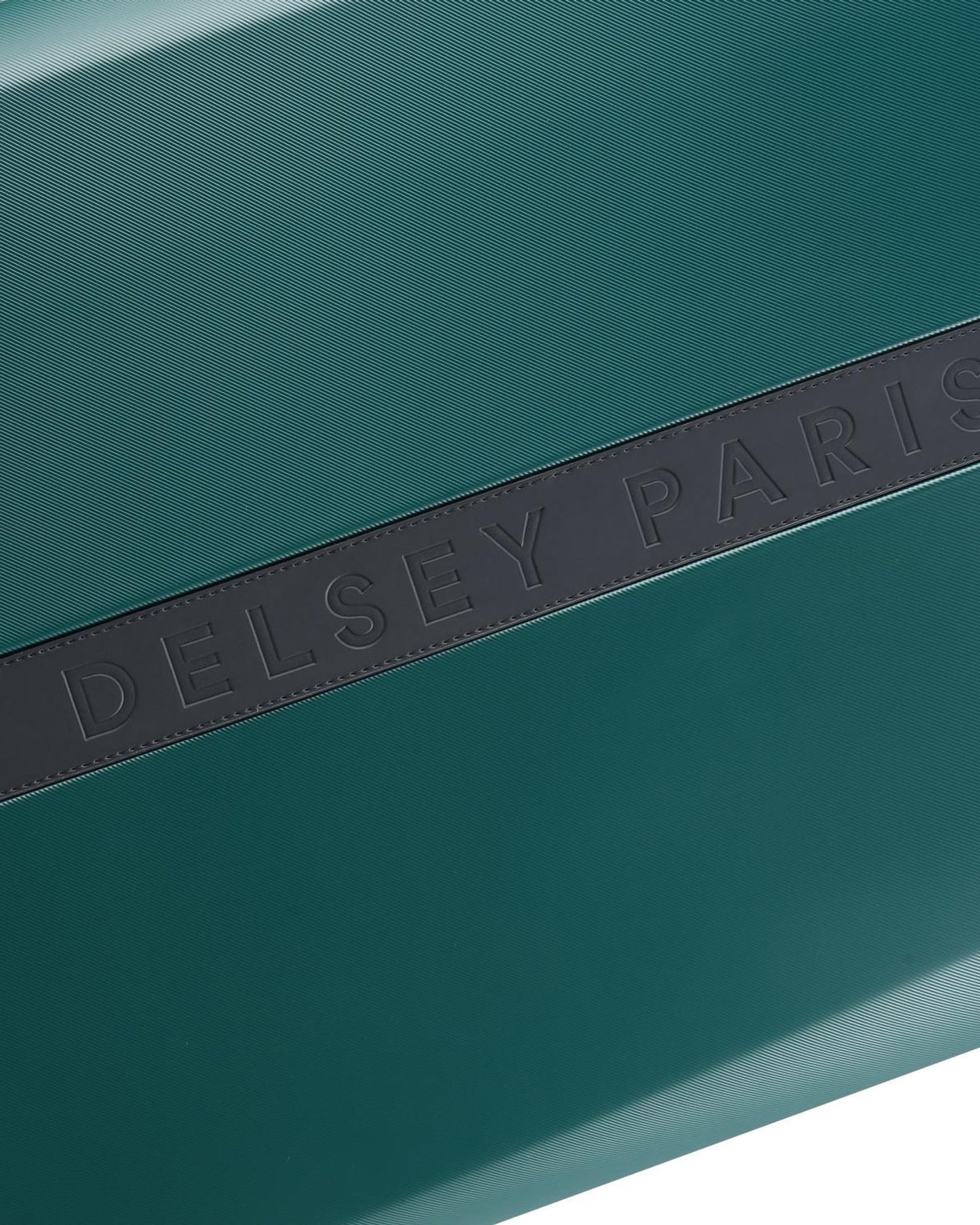 Delsey Paris Promenade Hard 2.0