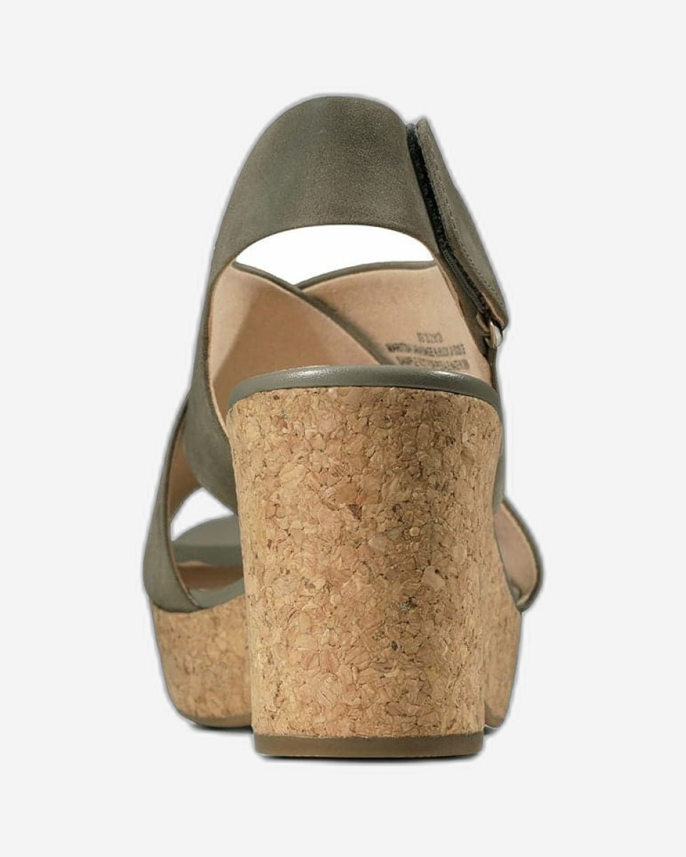 Clarks Maritsa Lara Sandals (Wide Fit)