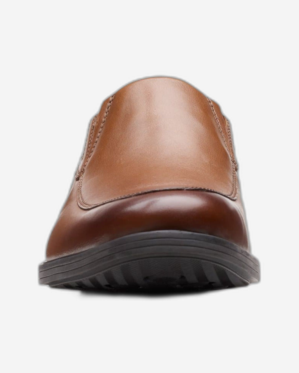 Clarks Whiddon Step Shoes (Standard Fit)
