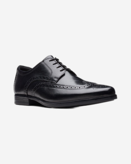 Clarks Howard Wing Shoes (Wide Fit)