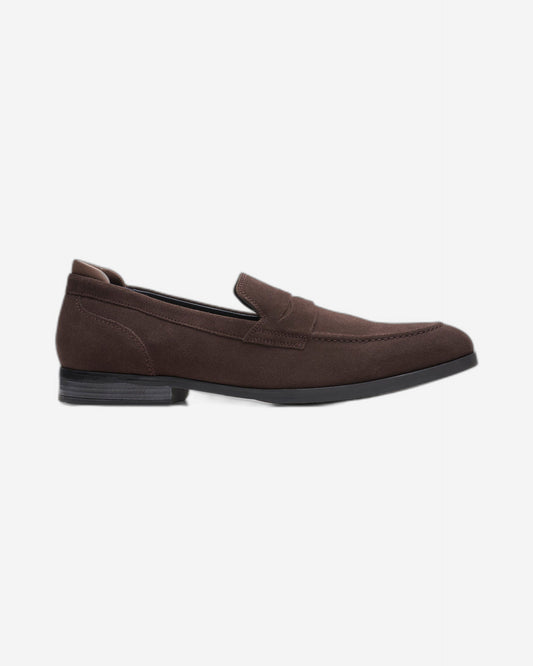 Clarks Bradish Ease (Standard Fit)