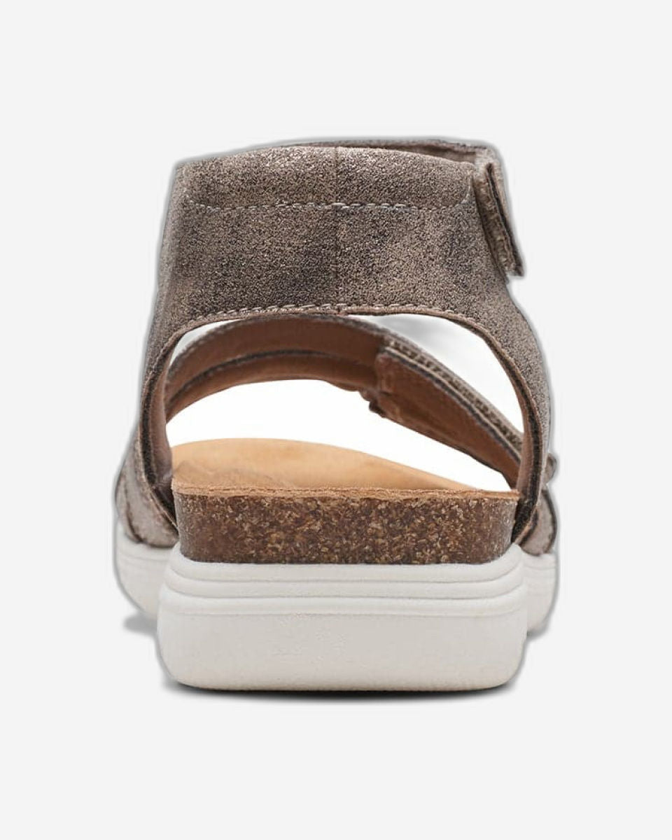 Clarks April Dove Sandals (Wide Fit)