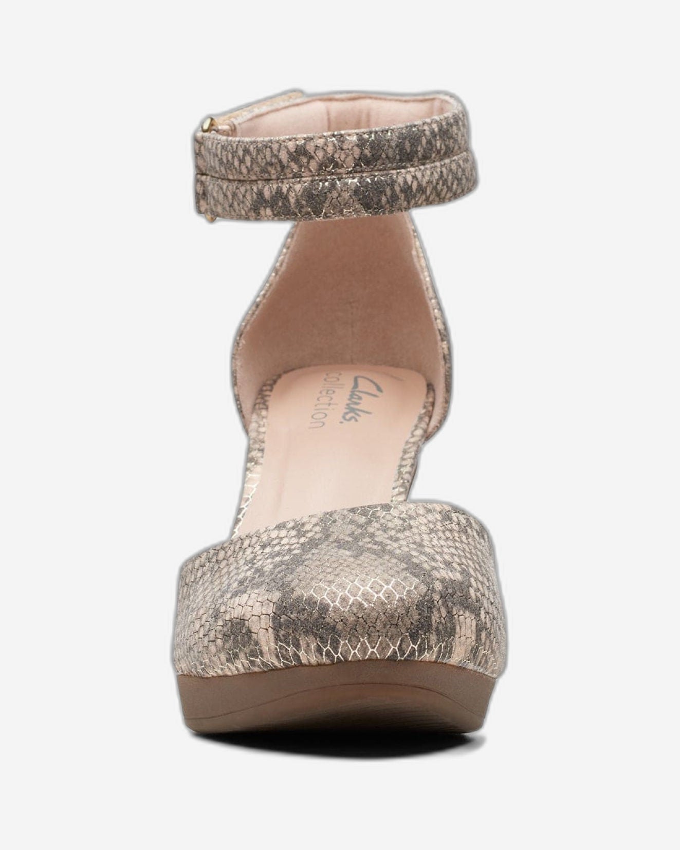 Clarks Ambyr Skip Shoes (Wide Fit)
