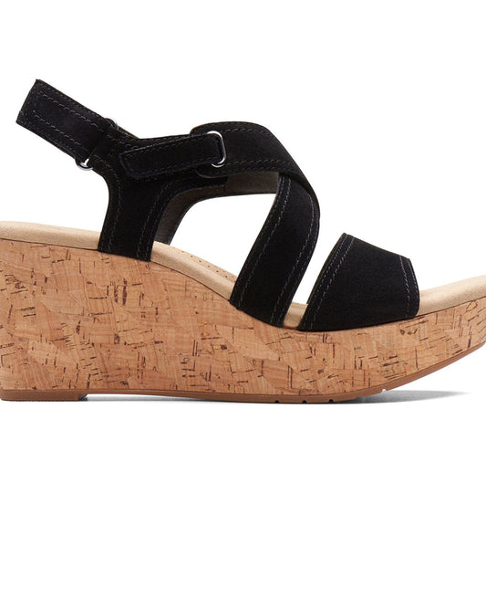 Clarks Rose Way Sandals (Wide Fit)