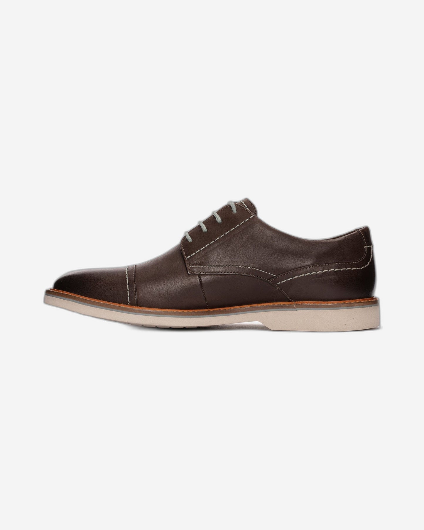 Clarks Atticus Lt Cap Shoes (Standard Fit)