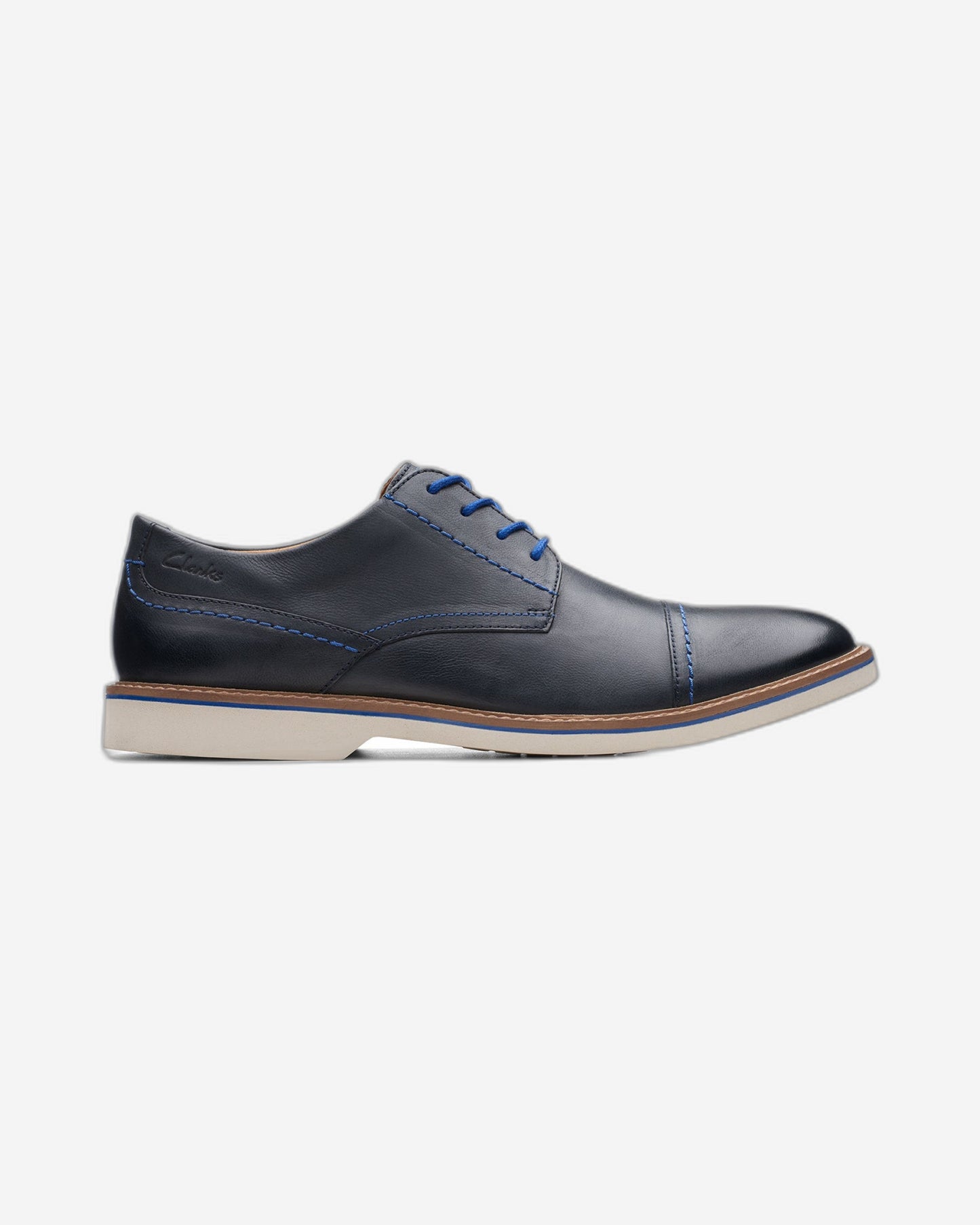 Clarks Atticus Lt Cap (Standard Fit)