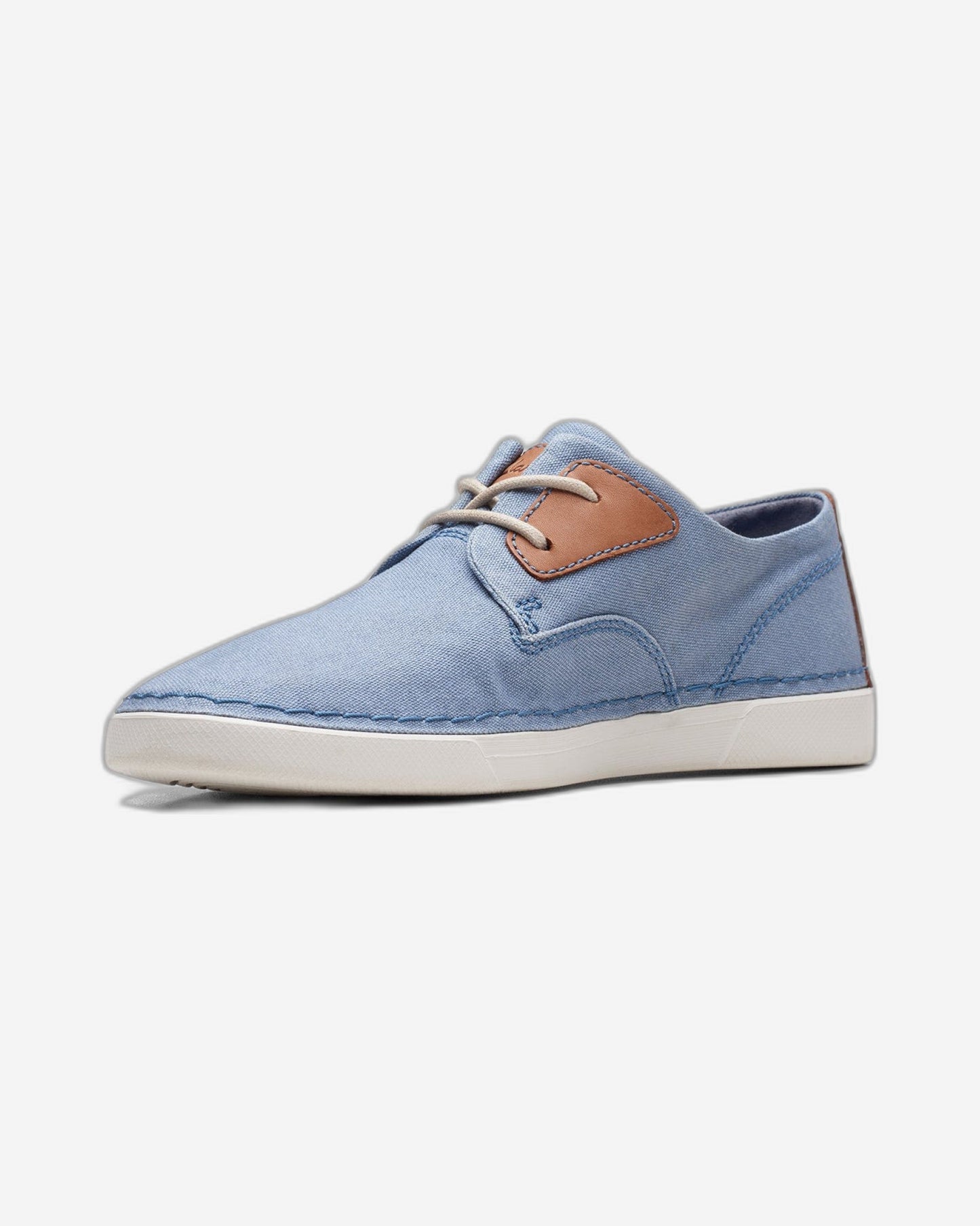 Clarks Gereld Tie Shoes (Wide Fit)