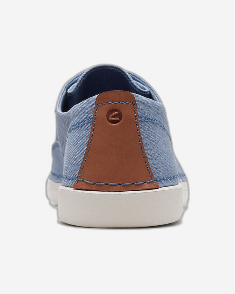 Clarks Gereld Tie Shoes (Wide Fit)