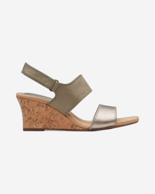 Clarks Kyarra Faye Sandals (Wide Fit)