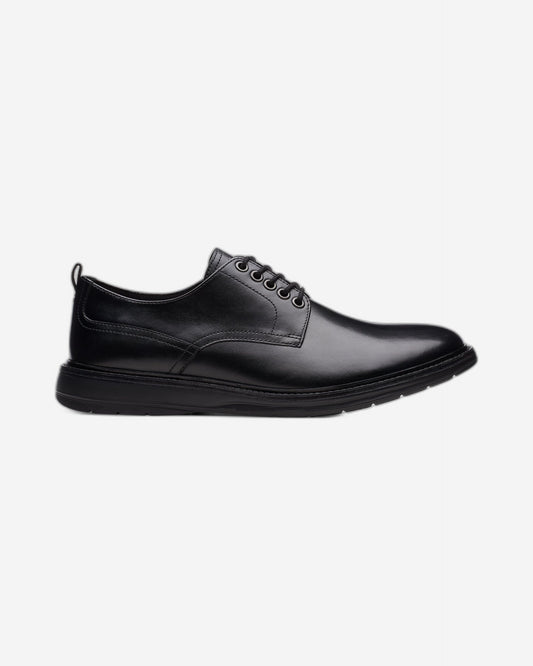 Clarks Chantry Lace (Standard Fit)