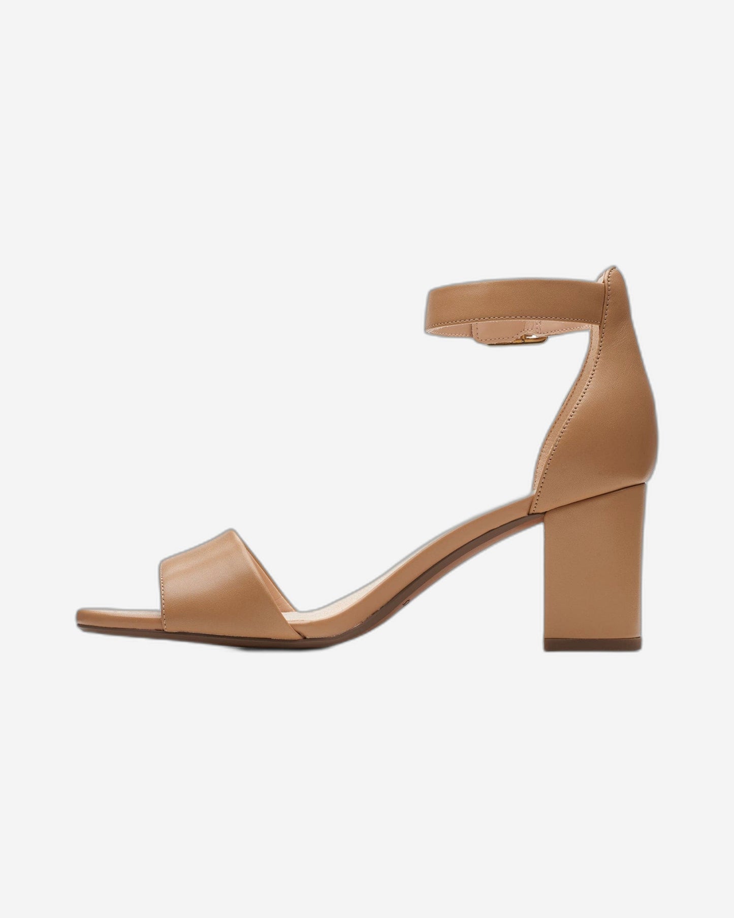 Clarks Deva Mae Sandals (Wide Fit)