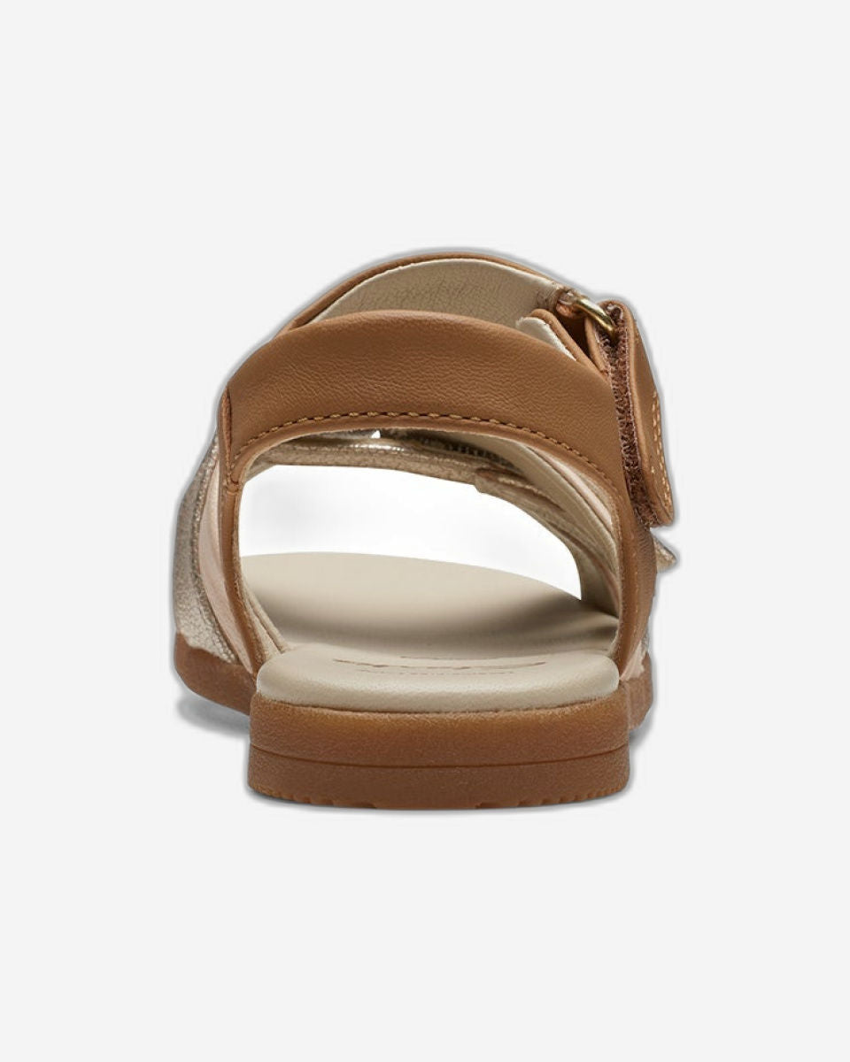 Clarks Girls Ivy Sea Kid. (Standard Fit)