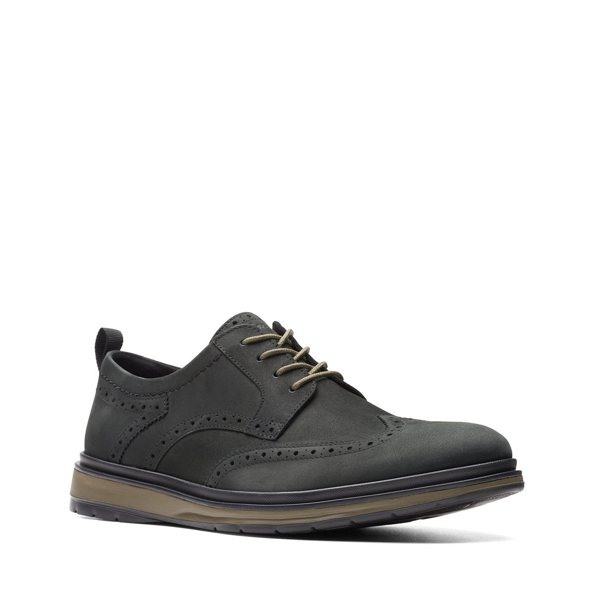 Clarks Chantry Wing Shoes (Standard Fit)
