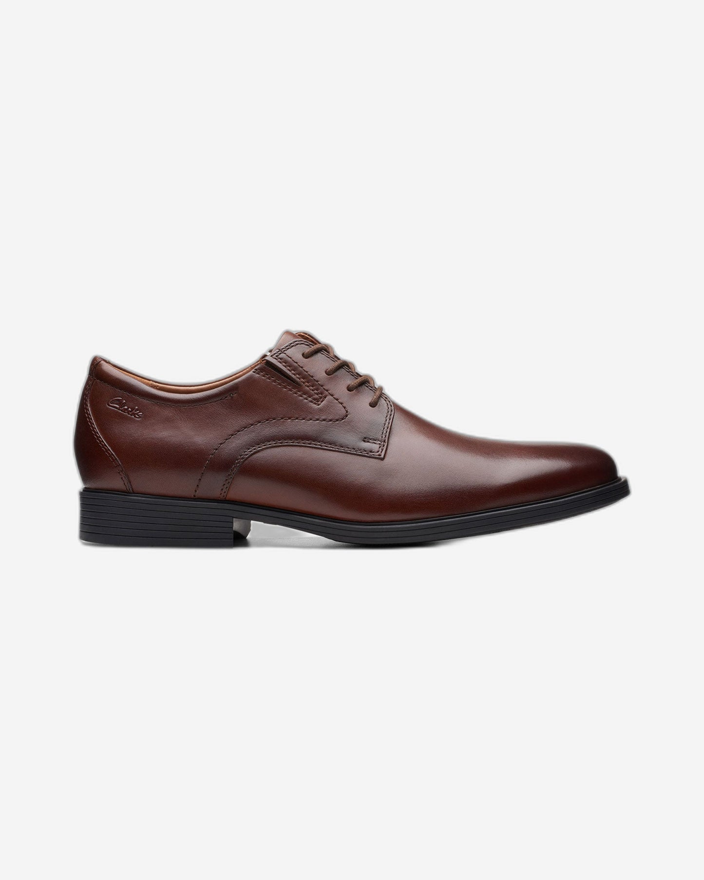 Clarks Whiddon Plain (Standard Fit)