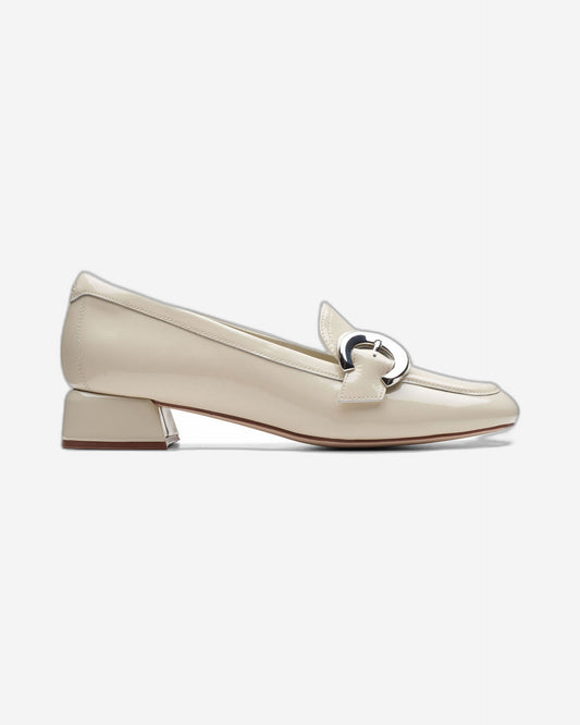 Clarks Daiss 30 Trim (Standard Fit)