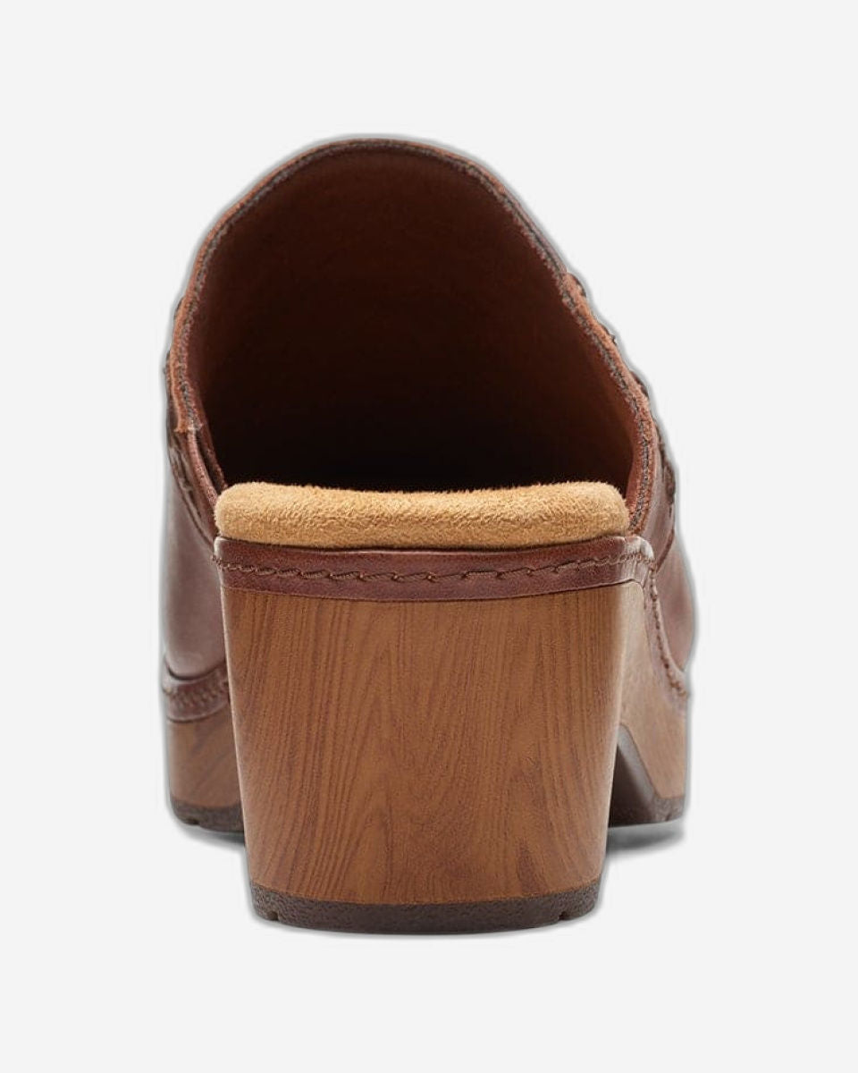 Clarks Paizlee Poppy Shoes (Standard Fit)