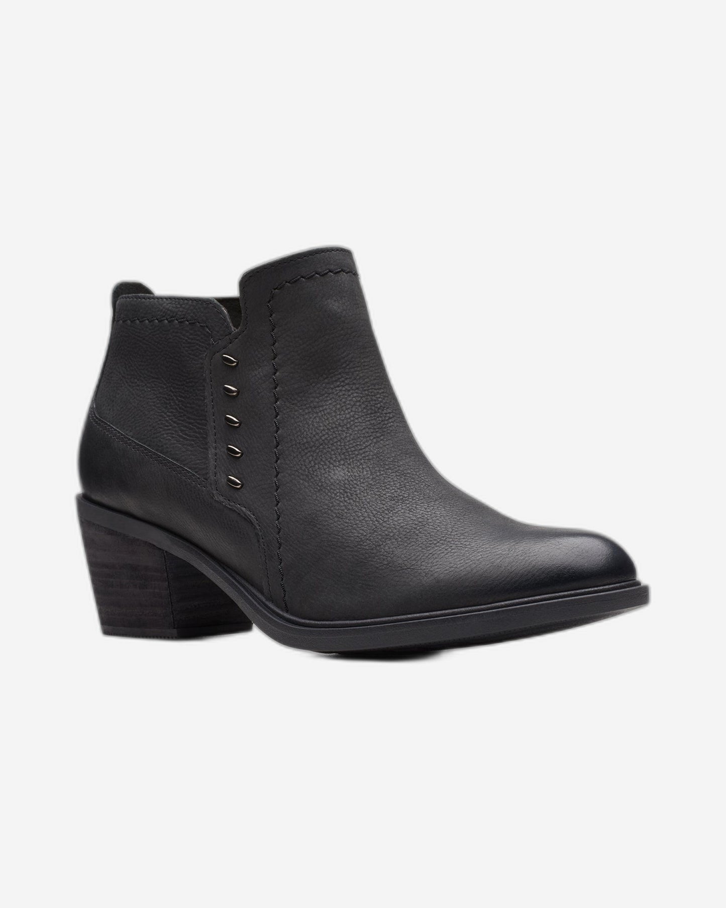 Clarks Neva Lo Boots (Standard Fit)