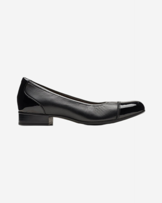 Clarks Juliet Step Shoes - Black Leather (Standard Fit)