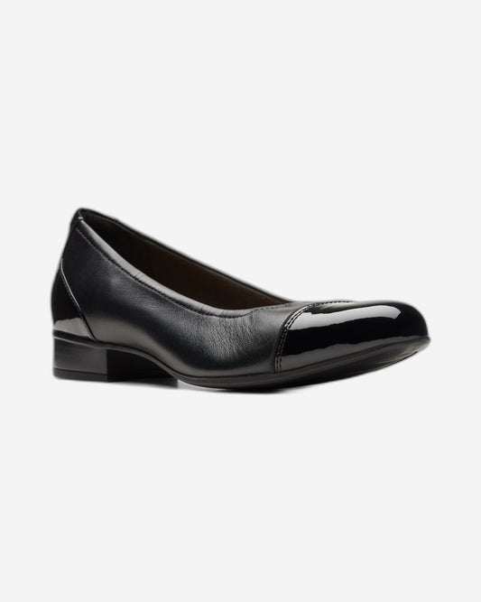 Clarks Juliet Step Shoes - Black Leather (Standard Fit)