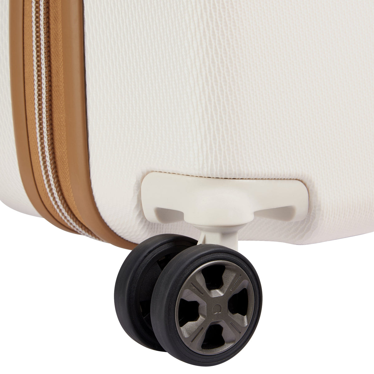 Delsey Paris Chatelet Air 2.0 80cm Hardcase Trunk 4 Double Wheel Check-In Luggage Trolley Angora - 00167682815