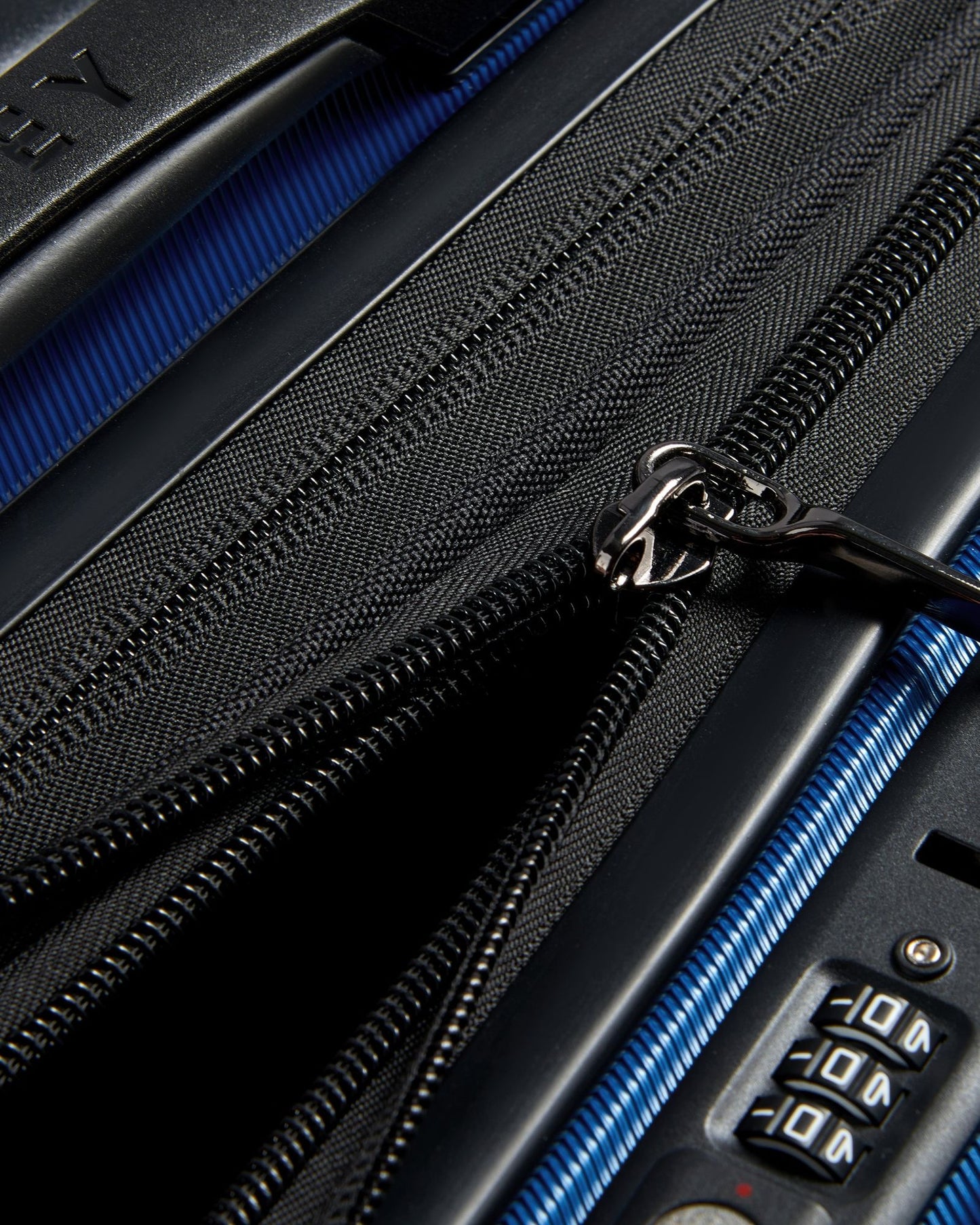 Delsey Paris Shadow 5.0 55Cm Hardcase Expandable  4 Double Wheel  Bus Soft Cabin Luggage Trolley Case Blue - 287880202