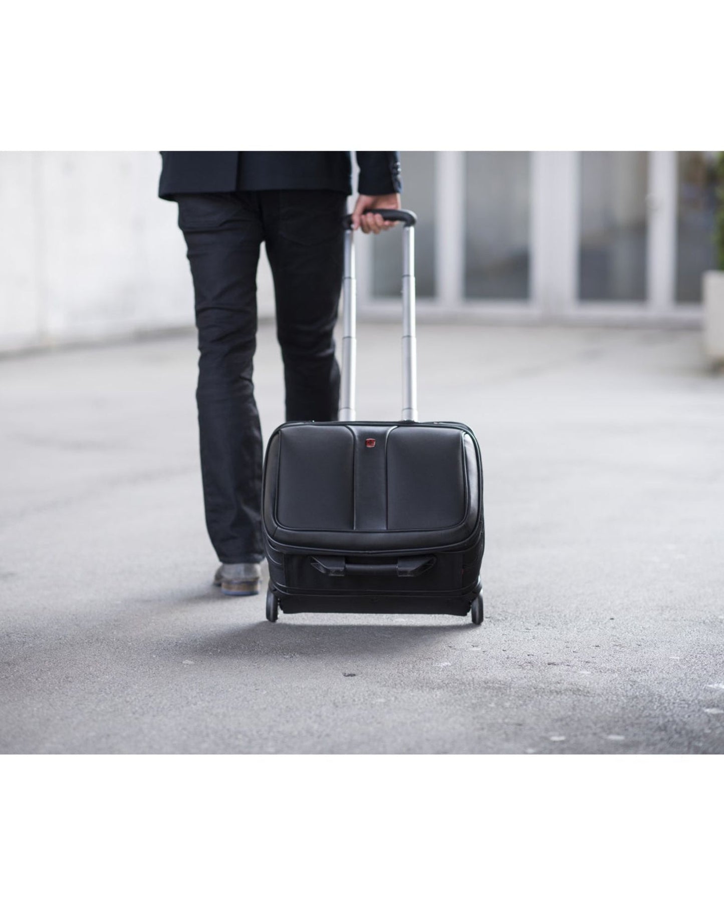 Wenger Patriot 2-Piece Business Set with Comp-U-Roller and Matching 15.6'' Laptop Case - 600662