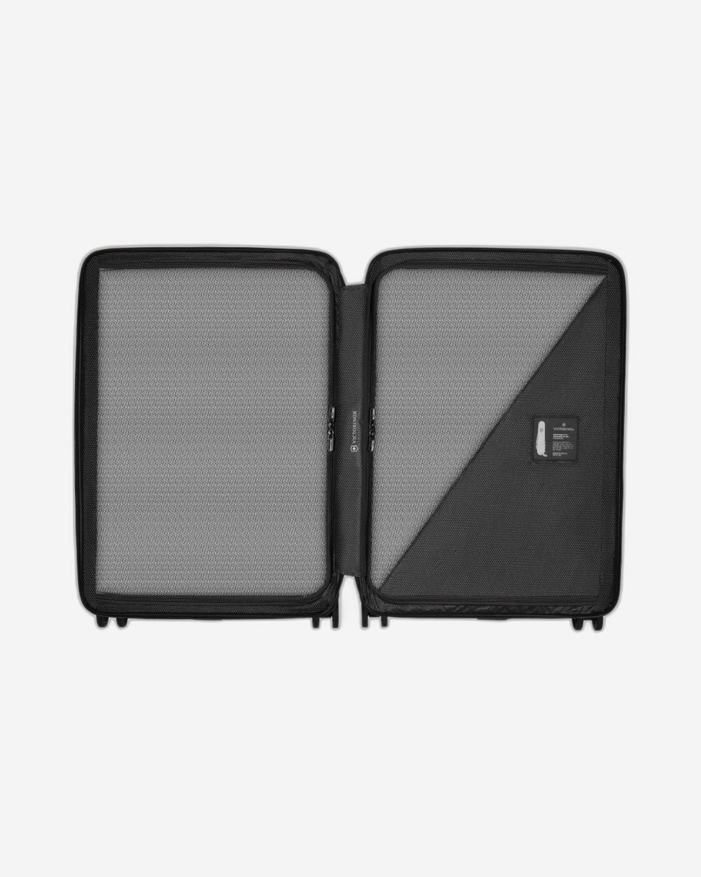 Victorinox Airox 65cm Global Hardside Non Expandable Super Lightweight Check-In Luggage Trolley Silver - 612508