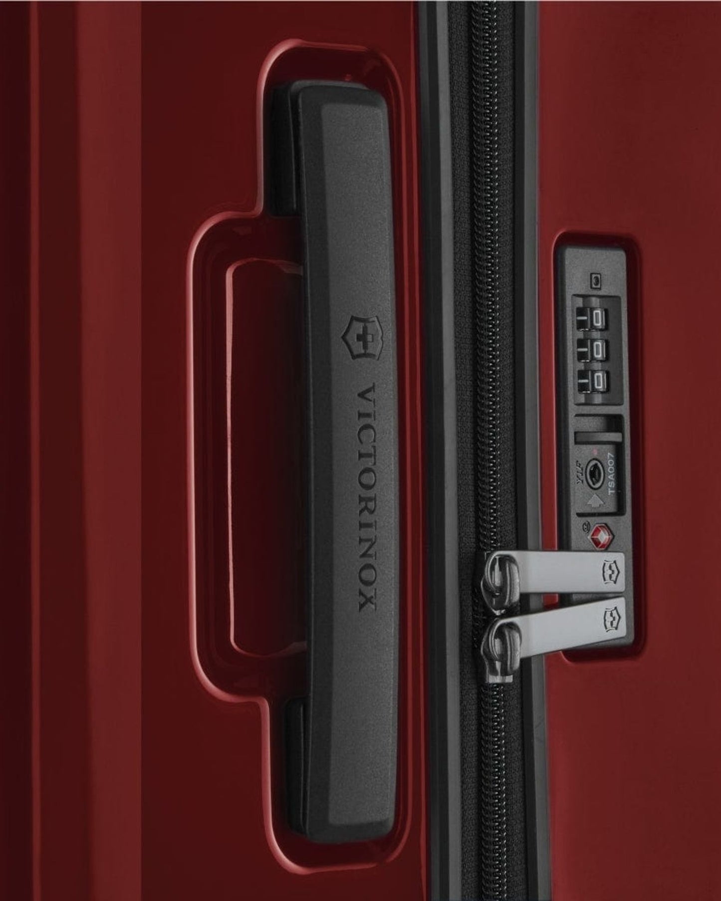 Victorinox Airox 75Cm Global Hardside Non Expandable Super Lightweight Check-In Luggage Trolley Red - 612510