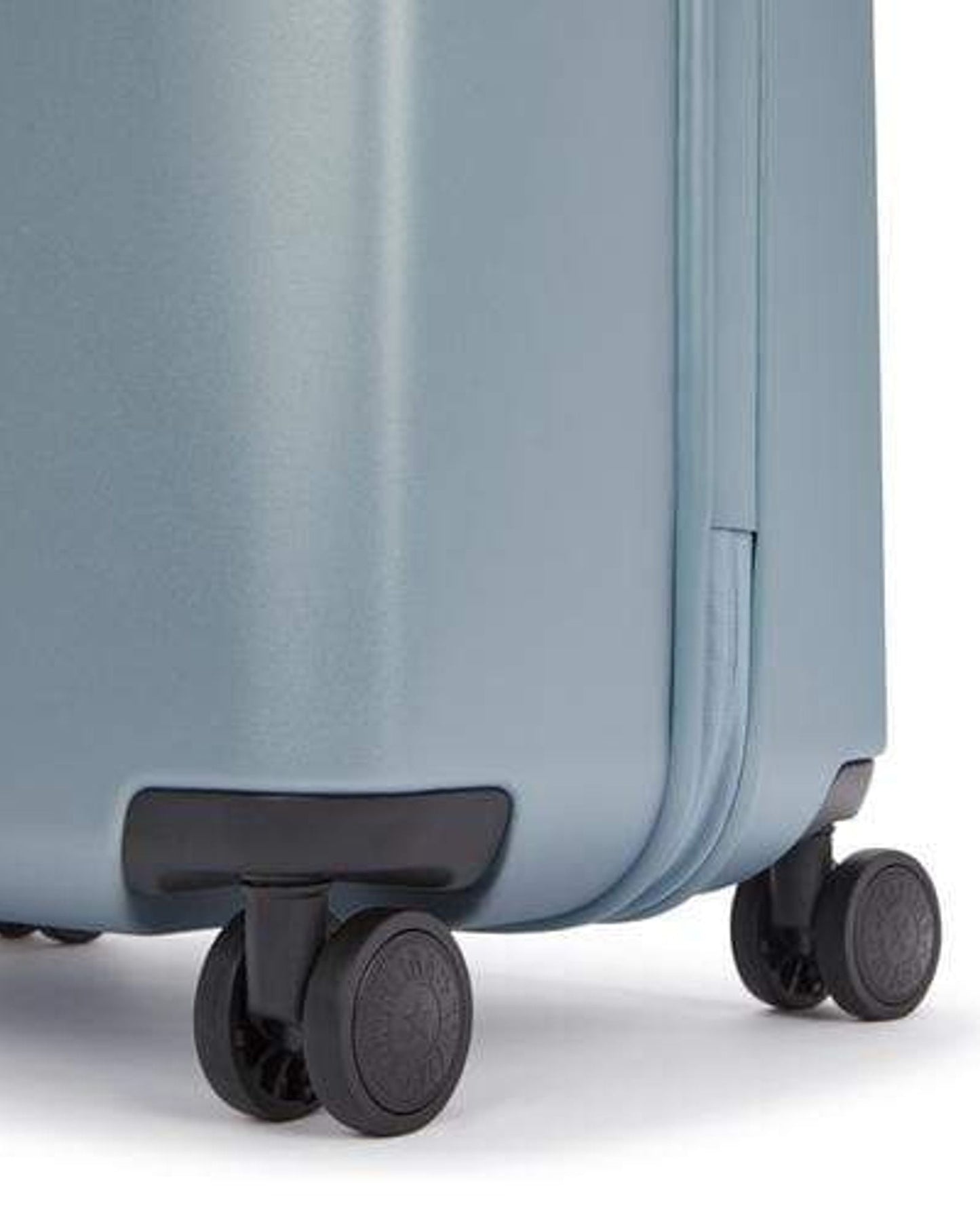 Kipling Curiosity M Metallic Glow Medium Wheeled Luggage C2I3158-48I