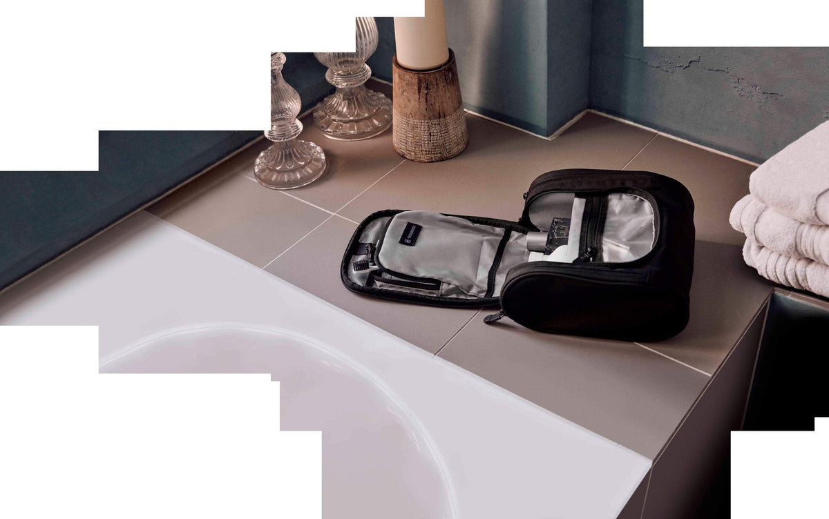 Victorinox Hanging Toiletry Kit