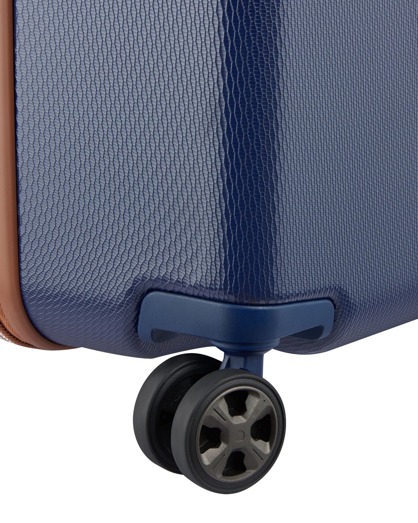 Delsey Paris Chatelet Air 2.0 Luggage Non Expandable