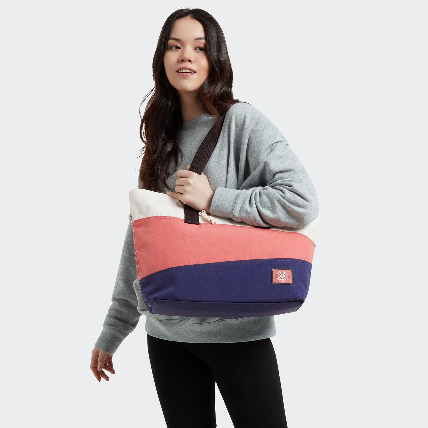 Jodi M Ultimate Nav Bl