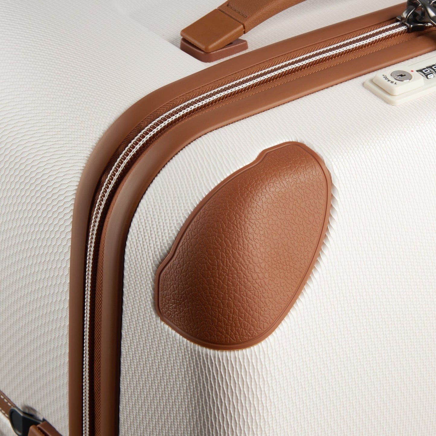 Delsey Paris Chatelet Air 2.0 82cm Hardcase 4 Double Wheel Check-In Luggage Trolley Angora - 00167683115