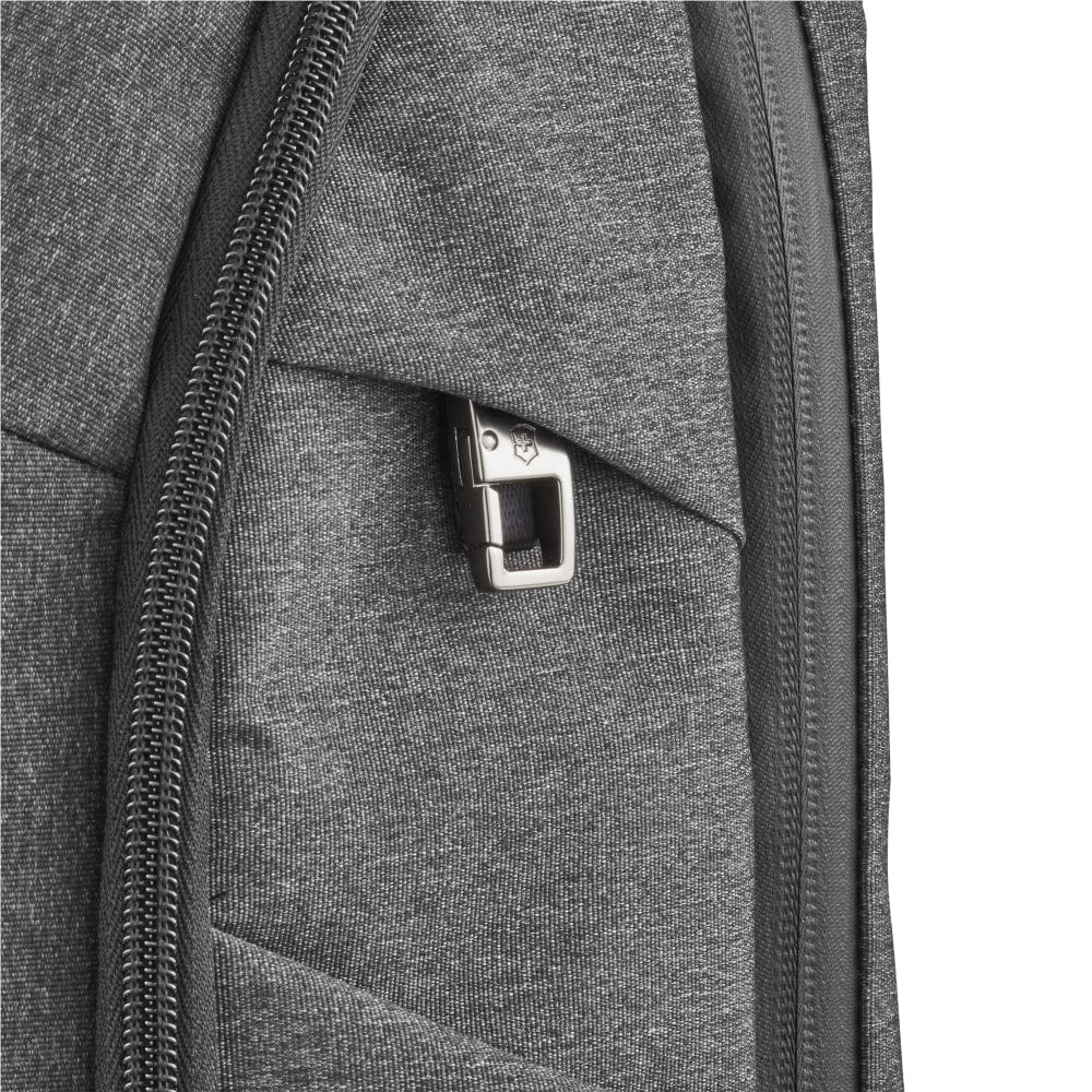 Victorinox Airox 65Cm Global Hardside Non Expandable Super Lightweight Check-In Luggage Trolley Black - 612506