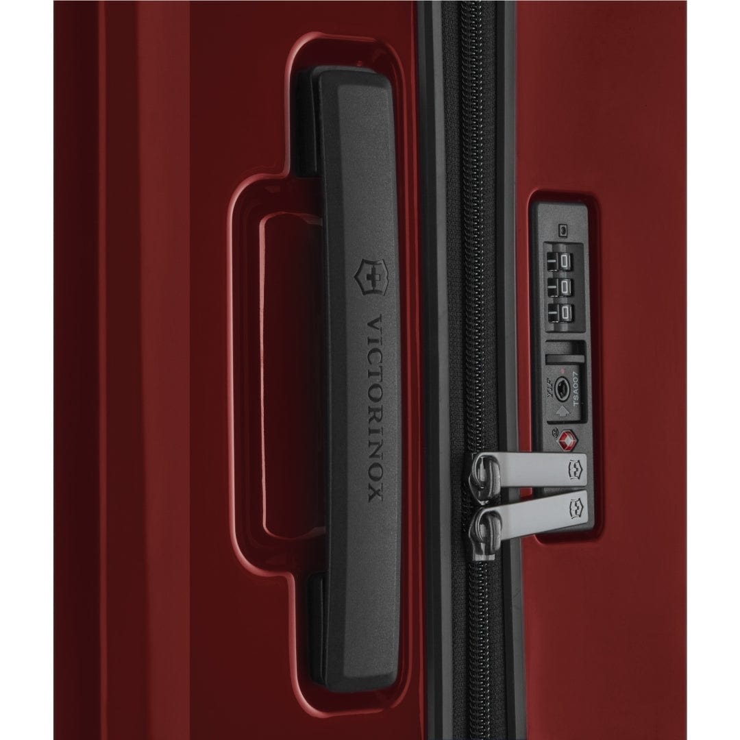 Victorinox Airox 65Cm Global Hardside Non Expandable Super Lightweight Check-In Luggage Trolley Red - 612507