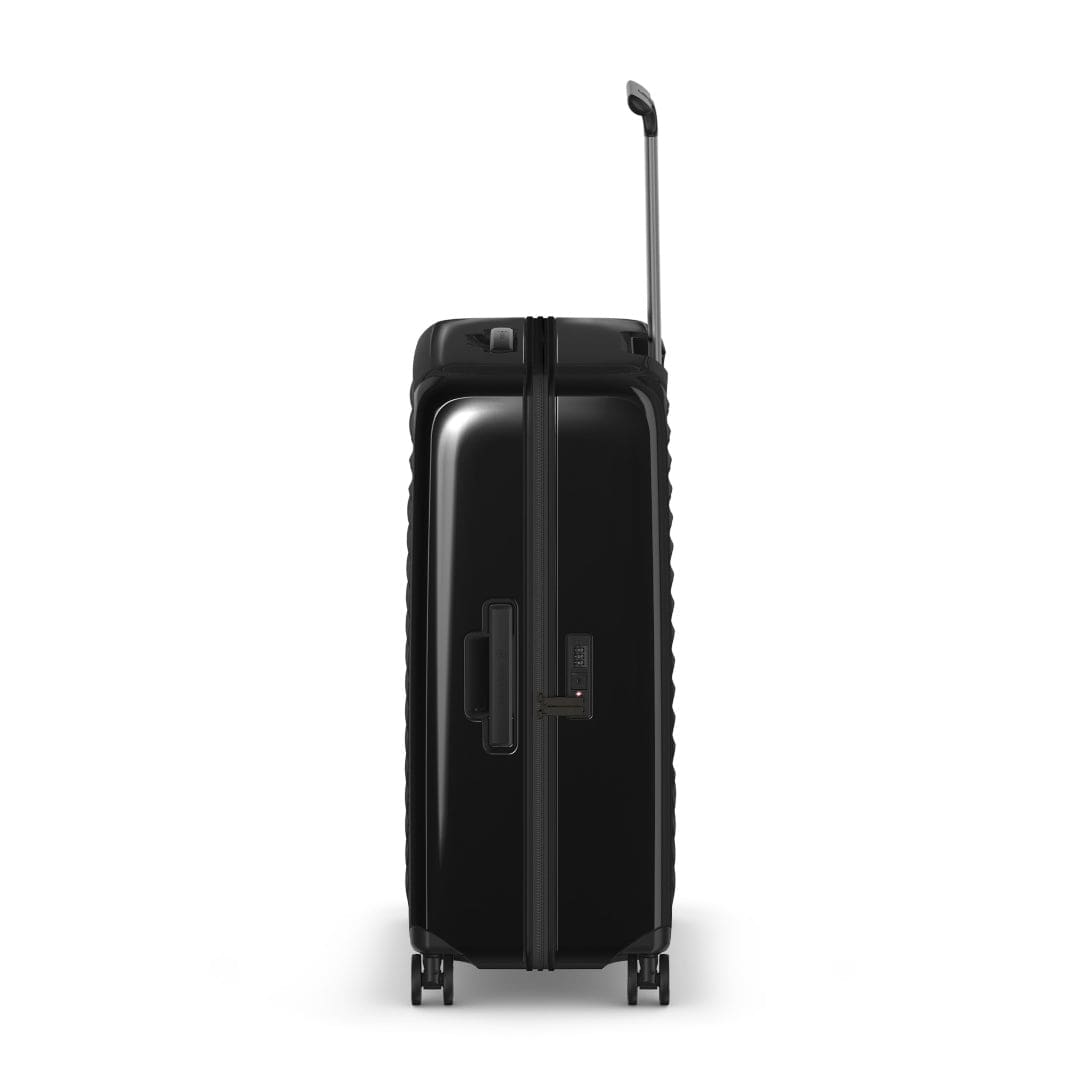 Victorinox Airox 75Cm Global Hardside Non Expandable Super Lightweight Check-In Luggage Trolley Black - 612509