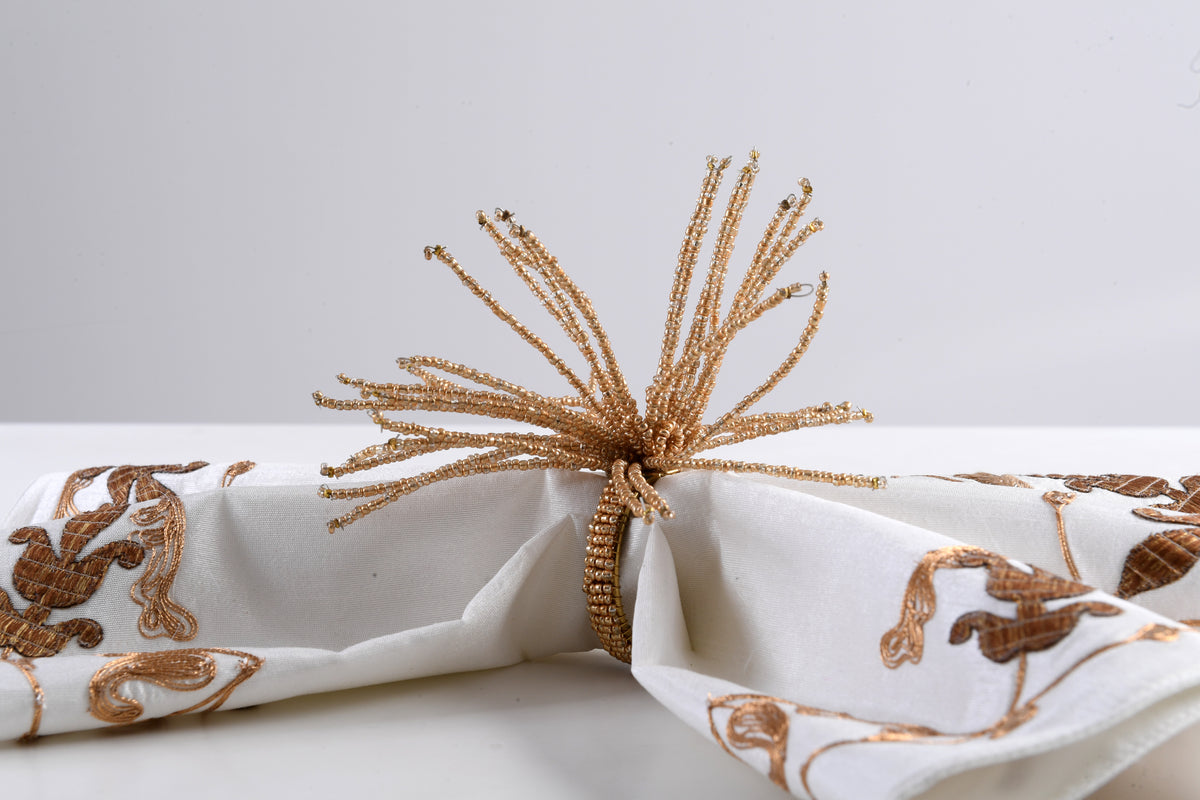 ARVD BEADED NAPKIN RING UNIQ GOLD L-4