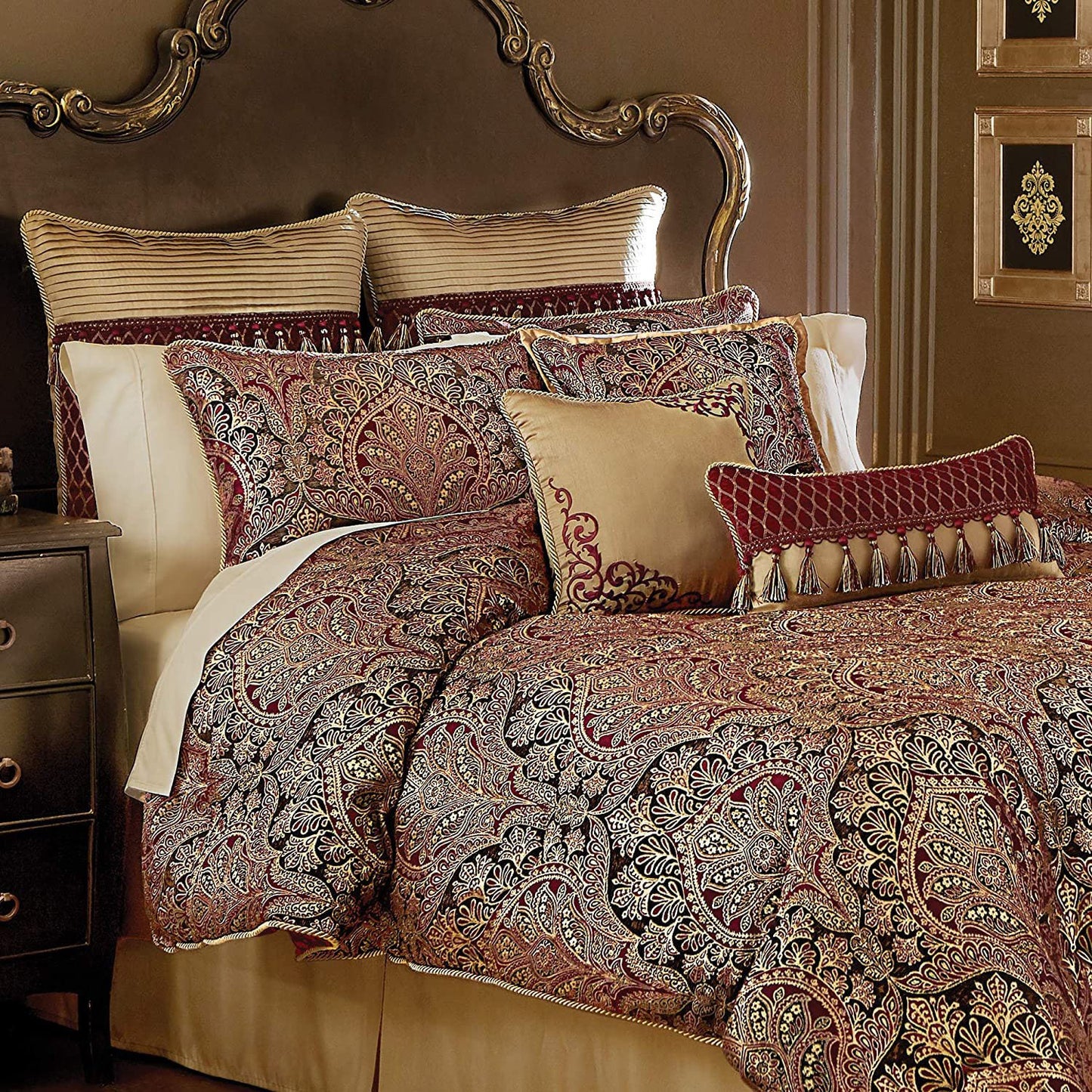 Roena 8Pc Bedding Set King Burgundy