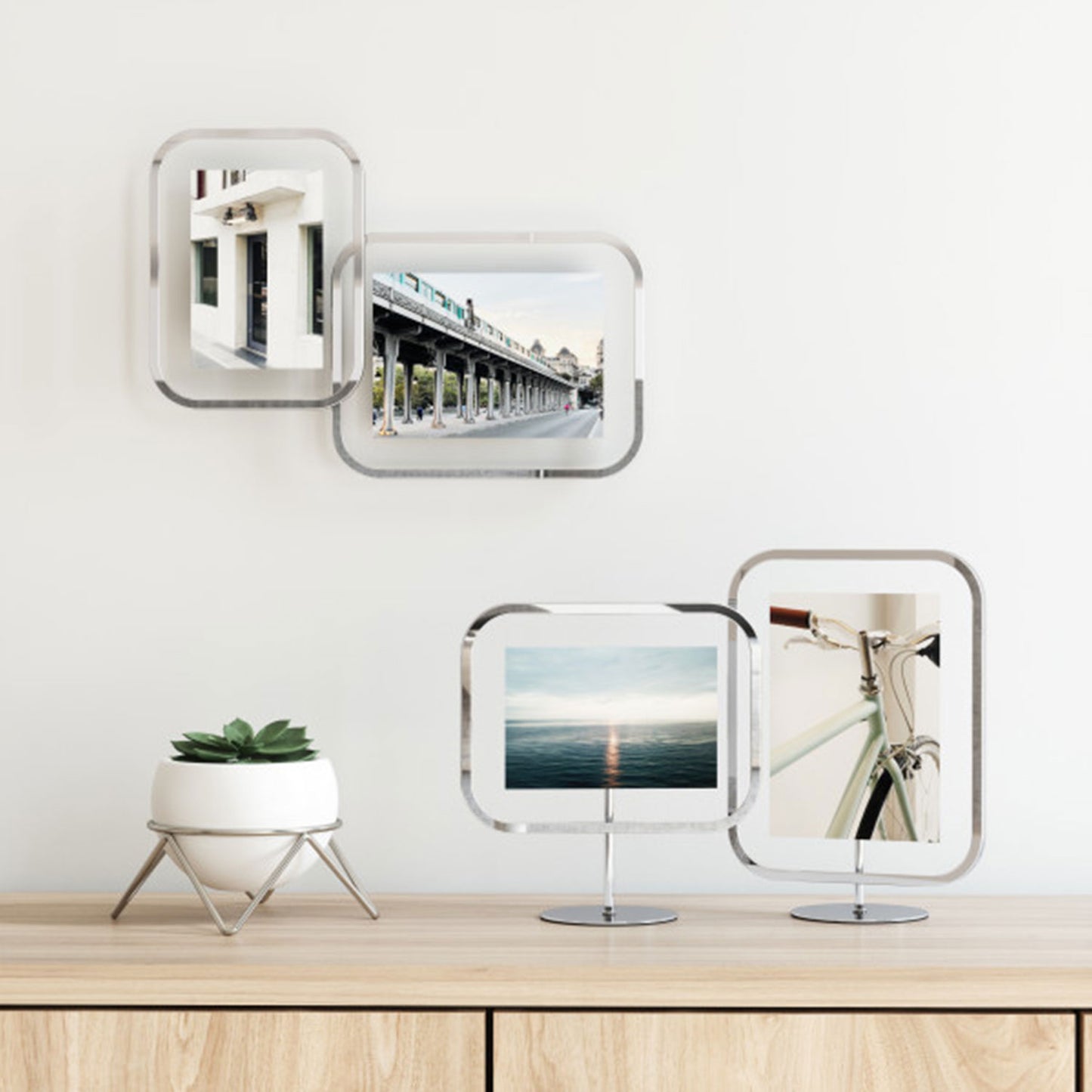 Umbra Infinity Sqround Picture Frame 4X6 Chrome - 1012269-158