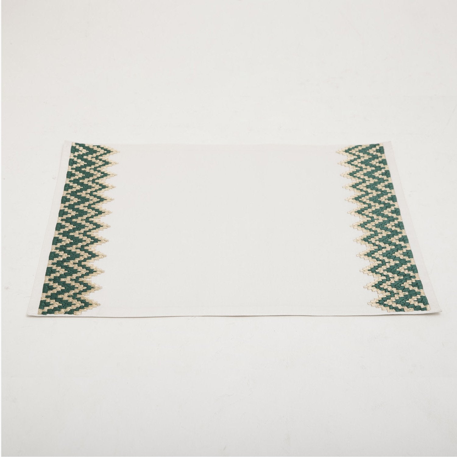 CREATIVE DIVA TAFETTA PLACEMAT TEAL/GOLD 33X48 - EM-02-18-PM/33