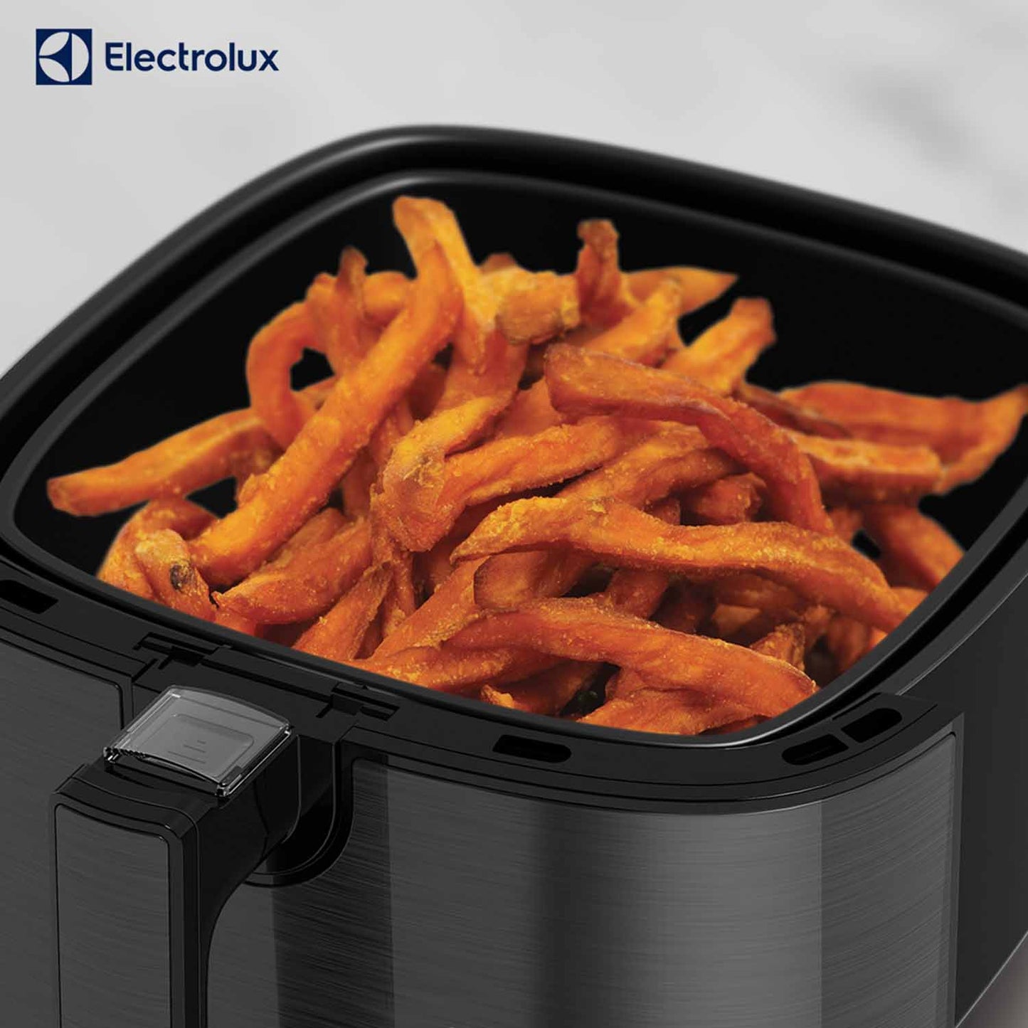 Electrolux Explore 6 Air Fryer With Digital & Knob Control 5L 1750W - E6Af1-520K