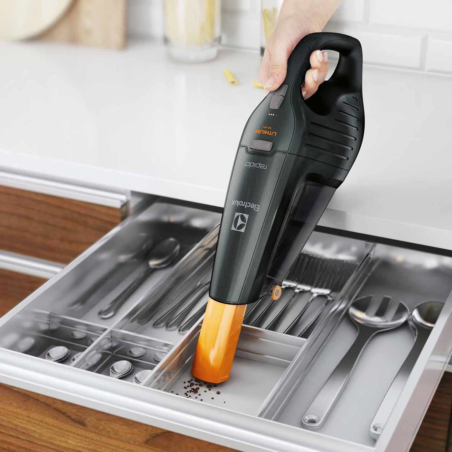 Electrolux Rapido 14.4V Cordless Handheld Vaccum Cleaner - Zb6214Igm