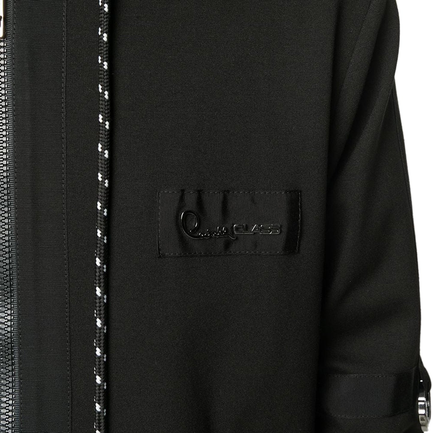 Cavali Class Logo Patch Light Zip-Up Hoodie - Black - B7Jub70591187899 899