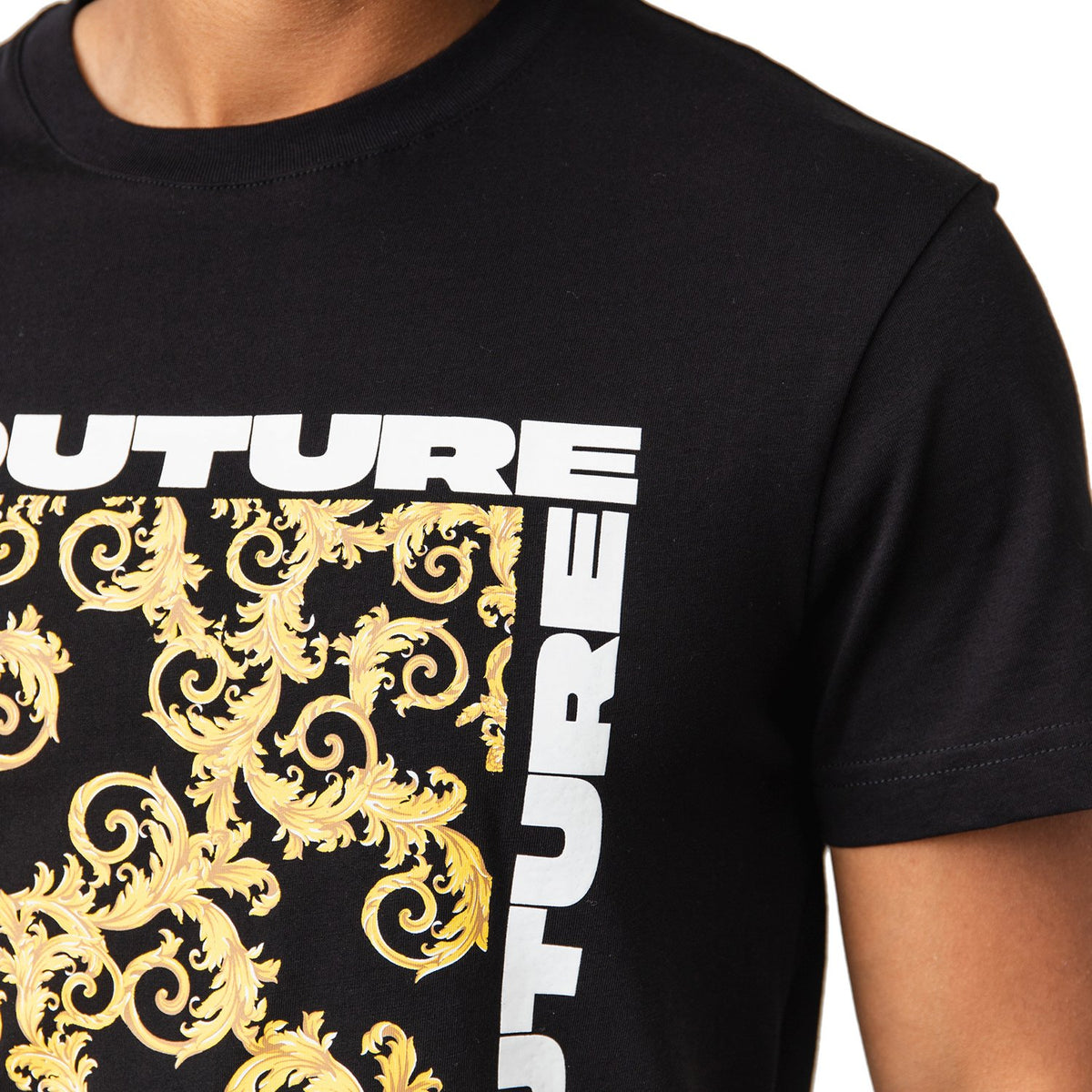 Versace Square Logo Couture T-Shirt - Black - B3Gub7K130294899 899
